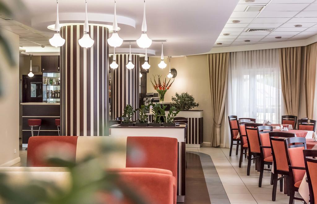 Hotel Justyna Krakow Exterior photo