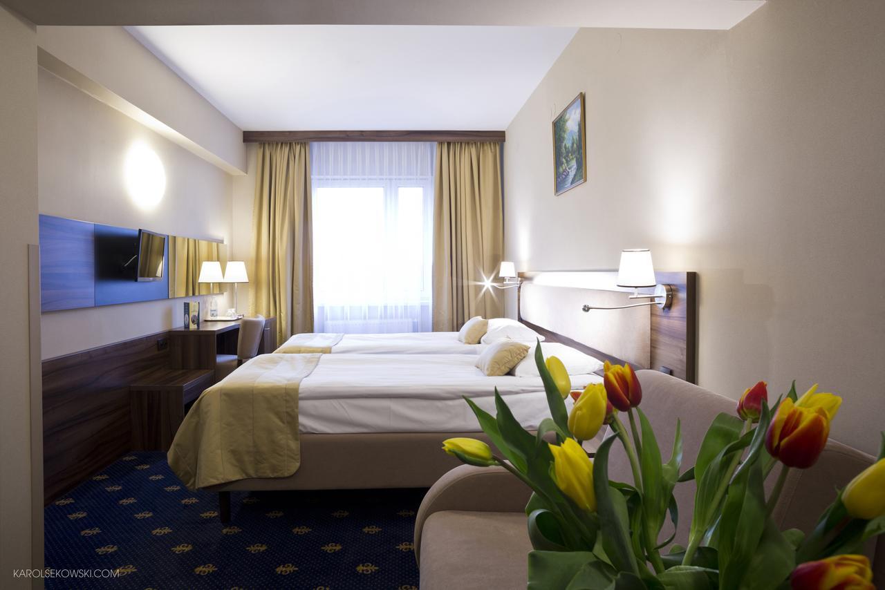 Hotel Justyna Krakow Exterior photo