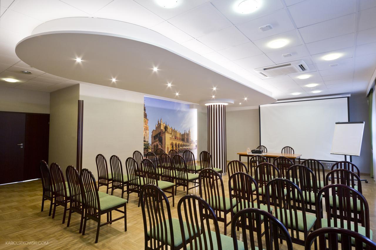 Hotel Justyna Krakow Exterior photo